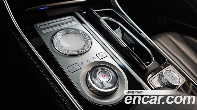 Genesis GV80 2021 — photo 9