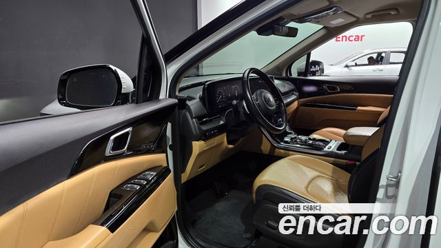 Kia Canival 2021 — photo 11