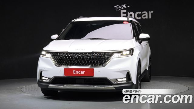 Kia Canival 2022 — photo 3