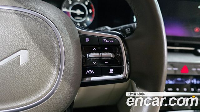 Kia Canival 2022 — photo 20