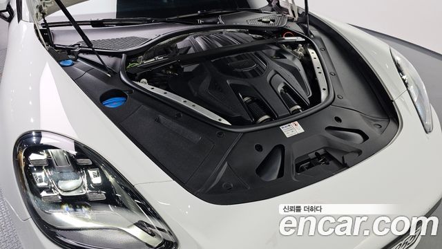 Porsche Panamera 2022 — photo 6