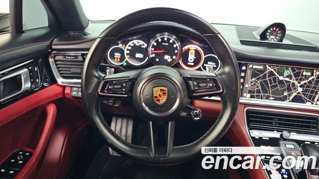 Porsche Panamera 2022 — photo 13