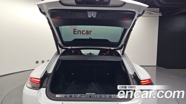 Porsche Panamera 2022 — photo 20