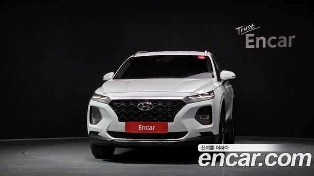 Hyundai Santafe 2019 — photo 3