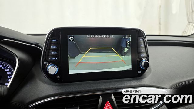 Hyundai Santafe 2019 — photo 15