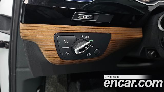 Audi Q7 2016 — photo 20