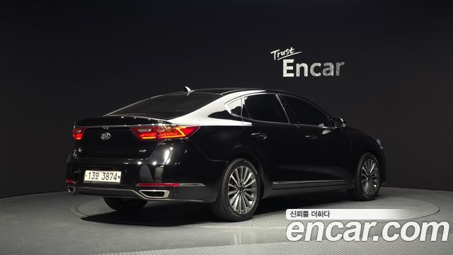 Kia K7 2018 — photo 2