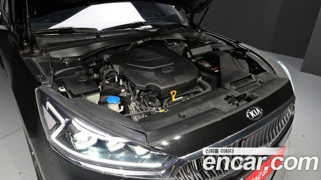 Kia K7 2018 — photo 6