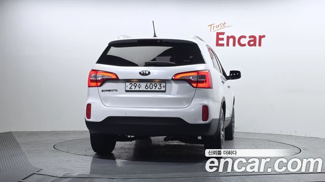 Kia Sorento 2013 — photo 4