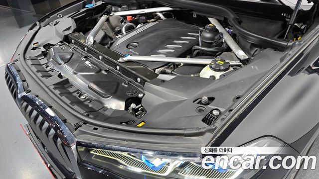 BMW X7 2021 — photo 6
