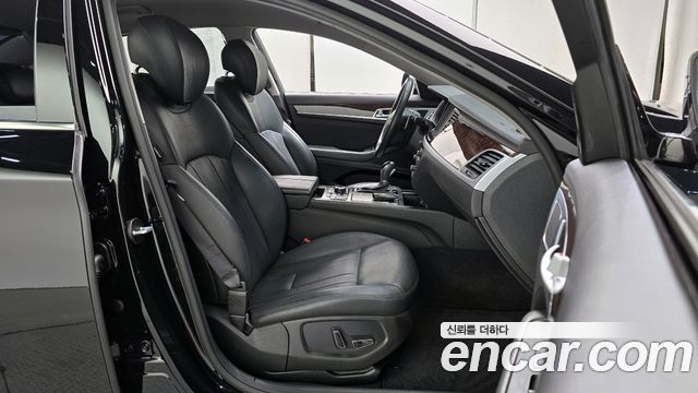 Hyundai Genesis 2015 — photo 10