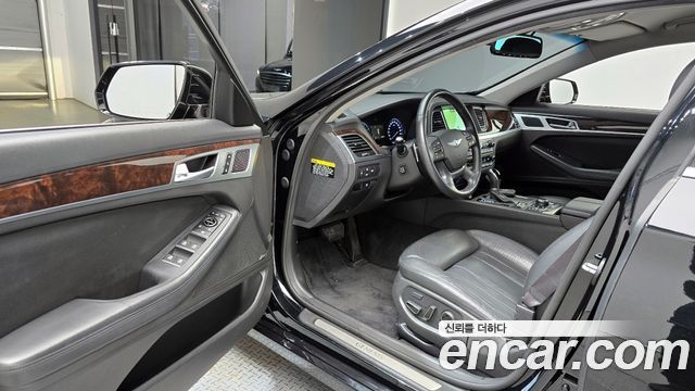 Hyundai Genesis 2015 — photo 11