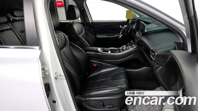 Hyundai Santafe 2021 — photo 11