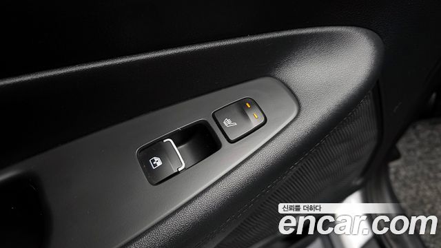 Hyundai Santafe 2021 — photo 18