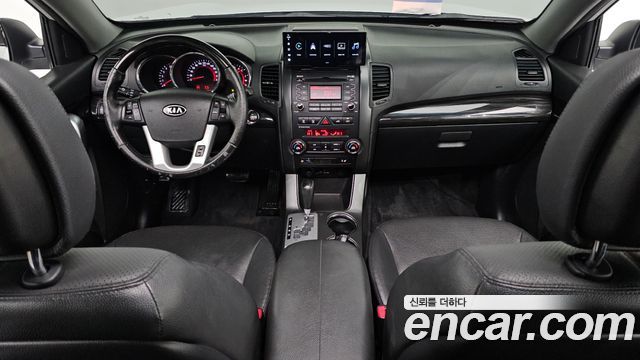 Kia Sorento 2011 — photo 7