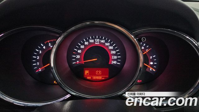Kia Sorento 2011 — photo 8