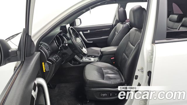 Kia Sorento 2011 — photo 10