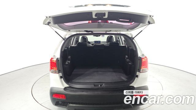 Kia Sorento 2011 — photo 20
