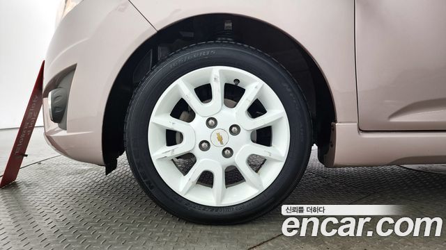 Chevrolet Korea Spark 2012 — photo 5