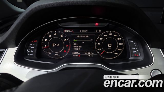 Audi Q7 2019 — photo 8