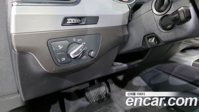 Audi Q7 2019 — photo 14