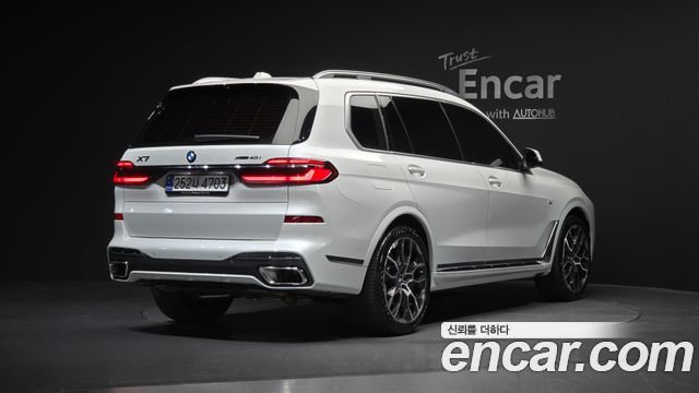 BMW X7 2025 — photo 2