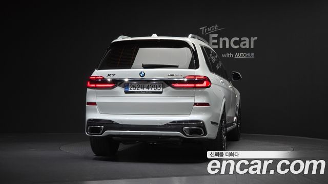 BMW X7 2025 — photo 4