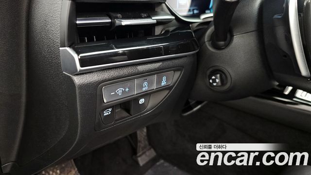 Genesis G80 2022 — photo 16