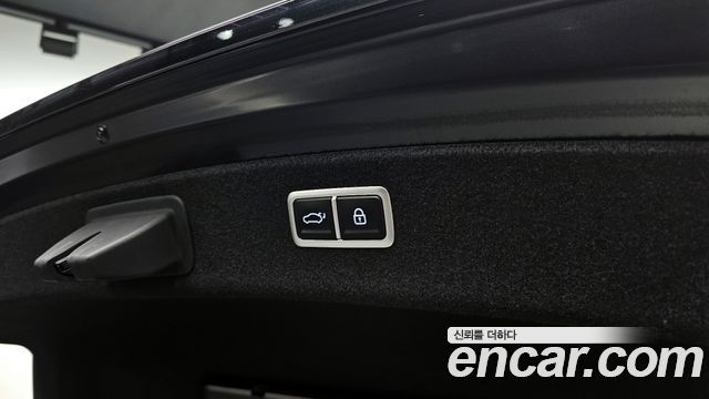 Genesis G80 2022 — photo 20