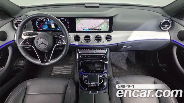 Mercedes-Benz E-Class 2021 — photo 7