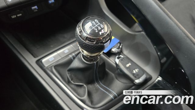 Hyundai AVANTE 2023 — photo 9