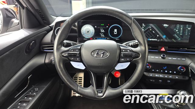 Hyundai AVANTE 2023 — photo 13