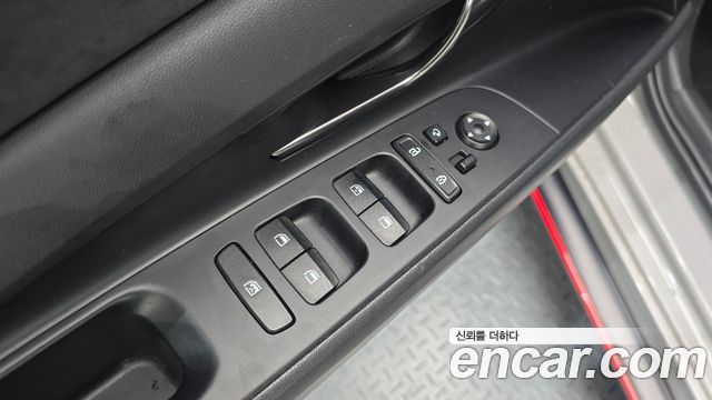 Hyundai AVANTE 2023 — photo 14