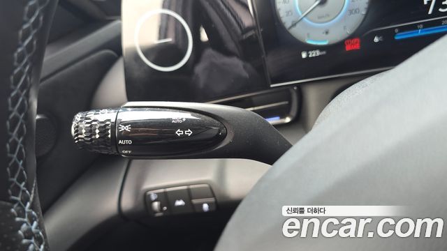 Hyundai AVANTE 2023 — photo 16