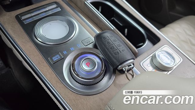 Genesis GV80 2021 — photo 9