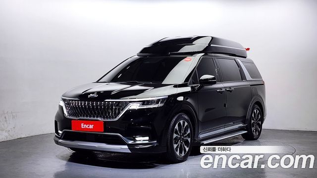 Kia Canival 2021 — photo 1