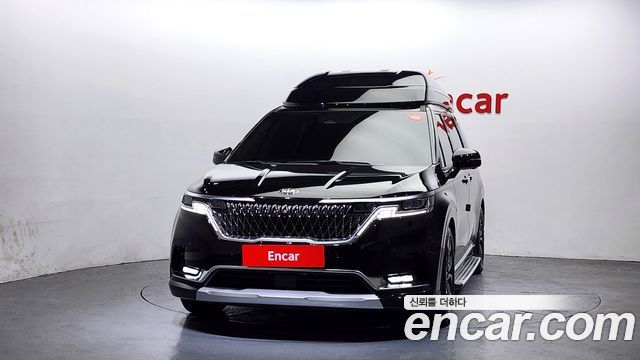 Kia Canival 2021 — photo 3