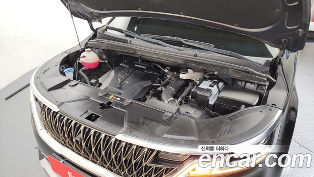 Kia Canival 2021 — photo 6