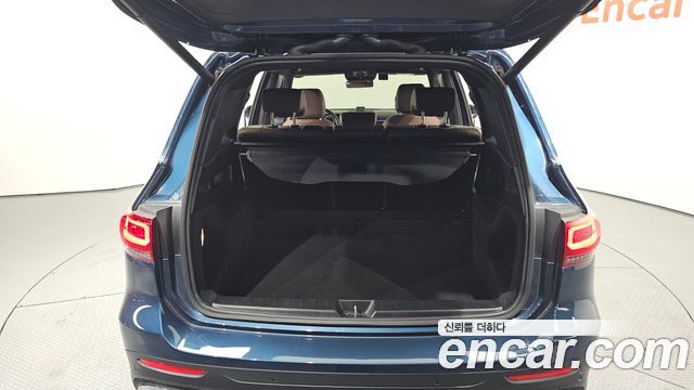 Mercedes-Benz GLB-Class 2023 — photo 19