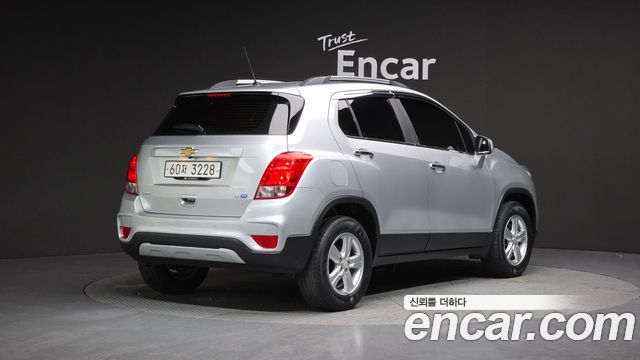Chevrolet Korea Trax 2019 — photo 2