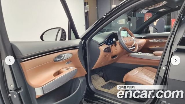 Genesis GV70 2021 — photo 10