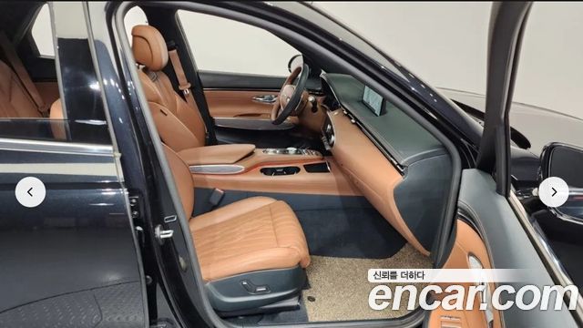 Genesis GV70 2021 — photo 11