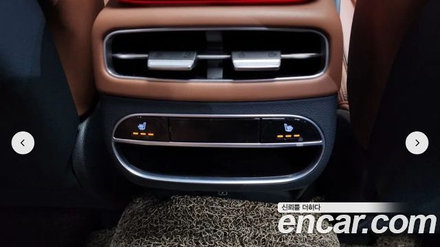 Genesis GV70 2021 — photo 18