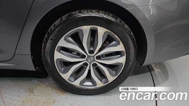 Renault Korea SM6 2016 — photo 5