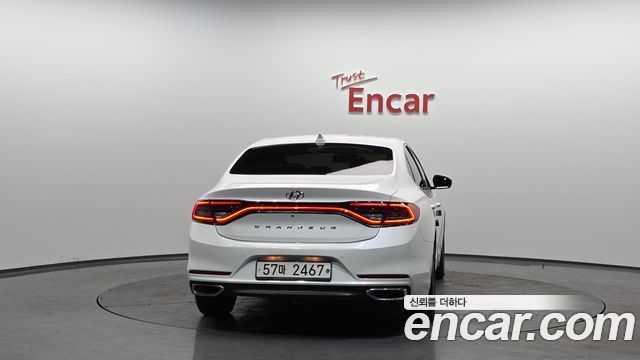 Hyundai Grandeur 2018 — photo 4