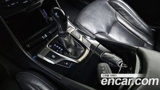 Hyundai Grandeur 2012 — photo 9