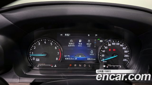 Ford Explorer 2023 — photo 8