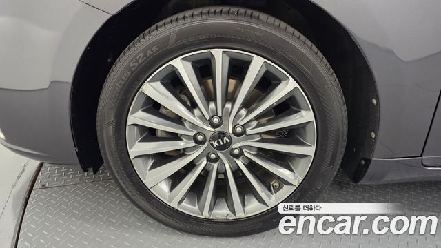 Kia K7 2016 — photo 5