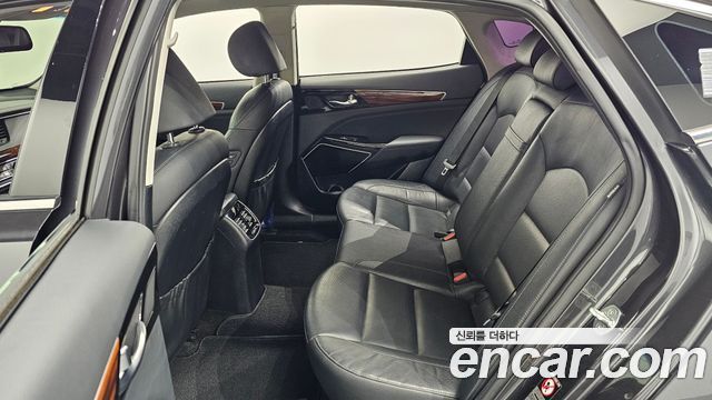 Kia K7 2016 — photo 12