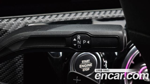 Mercedes-Benz A-Class 2020 — photo 9